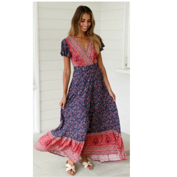 GypsyChic Dresses & Skirts - 2021 Hot Pick - Gypsy V-neck Maxi Printed Dress